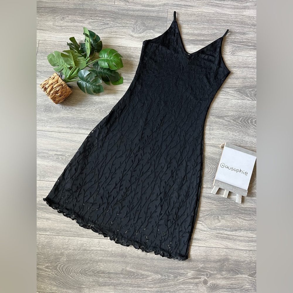 Zara woman slinky dress with sheer vine pattern. Size m